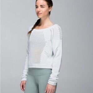 Lululemon🍋Be Present Pullover❤️